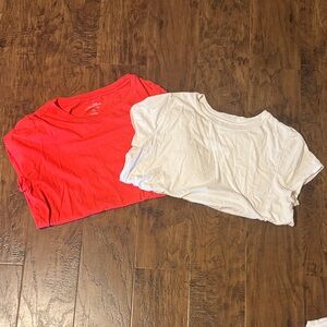 Universal Thread Red and White Short Sleeve Tees